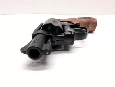 SMITH & WESSON 442-1 (ENGRAVED) .38 S&W SPL. +P - Image 4 of 12