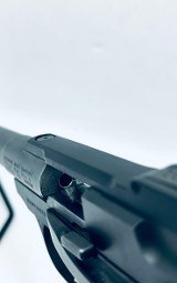 BROWNING BUCK MARK 22 .22 LR - Image 8 of 10