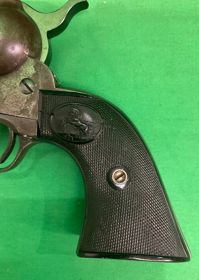 COLT SINGLE ACTION ARMY .38-40 WIN - Image 5 of 19