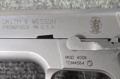 SMITH & WESSON 4006 .40 CALIBER - Image 5 of 5