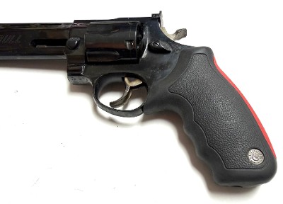 TAURUS RAGING BULL .44 MAGNUM - Image 13 of 13