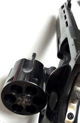 TAURUS RAGING BULL .44 MAGNUM - Image 8 of 13