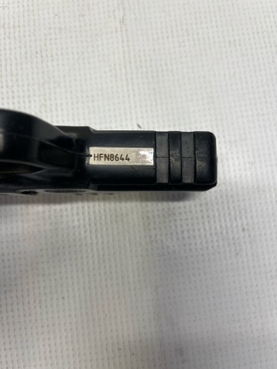 SMITH & WESSON SD40VE 40 Smith & Wesson - Image 7 of 10