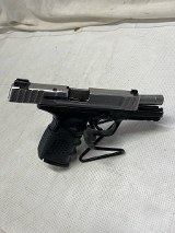 SMITH & WESSON SD40VE 40 Smith & Wesson - Image 4 of 10