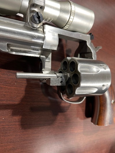 RUGER REDHAWK .44 MAGNUM - Image 8 of 10