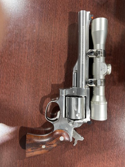 RUGER REDHAWK .44 MAGNUM - Image 5 of 10