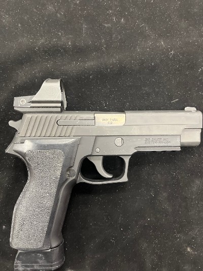 SIG SAUER P226R 9MM LUGER (9x19 PARA) - Image 7 of 11