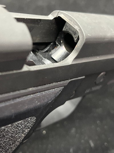 SIG SAUER P226R 9MM LUGER (9x19 PARA) - Image 10 of 11