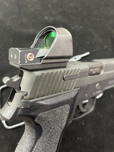 SIG SAUER P226R 9MM LUGER (9x19 PARA) - Image 9 of 11