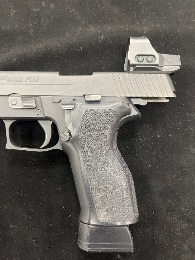 SIG SAUER P226R 9MM LUGER (9x19 PARA) - Image 2 of 11