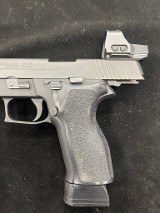 SIG SAUER P226R 9MM LUGER (9x19 PARA) - Image 2 of 11