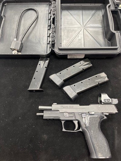 SIG SAUER P226R 9MM LUGER (9x19 PARA) - Image 1 of 11
