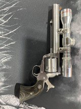 RUGER NEW MODEL SUPER BLACKHAWK .44 MAGNUM - Image 4 of 5