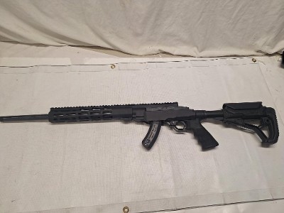 RUGER 1022 LIGHT VARMINT TARGET .22 LR - Image 4 of 9