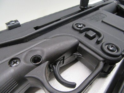 KELTEC SU-22 .22 LR - Image 8 of 17