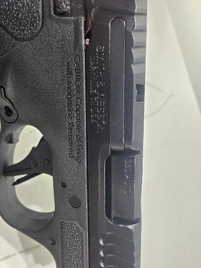 SMITH & WESSON BODYGUARD 2.0 .380 ACP - Image 4 of 12