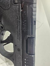 SMITH & WESSON BODYGUARD 2.0 .380 ACP - Image 4 of 12
