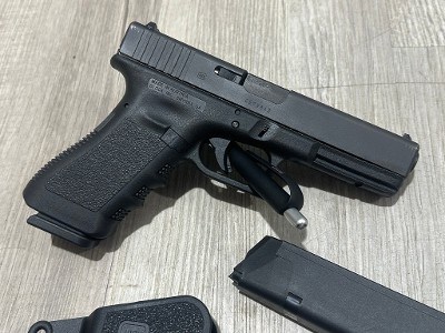 GLOCK G17 GEN3 9MM LUGER (9X19 PARA) - Image 5 of 12
