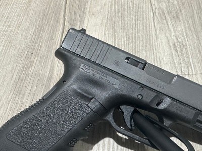 GLOCK G17 GEN3 9MM LUGER (9X19 PARA) - Image 9 of 12