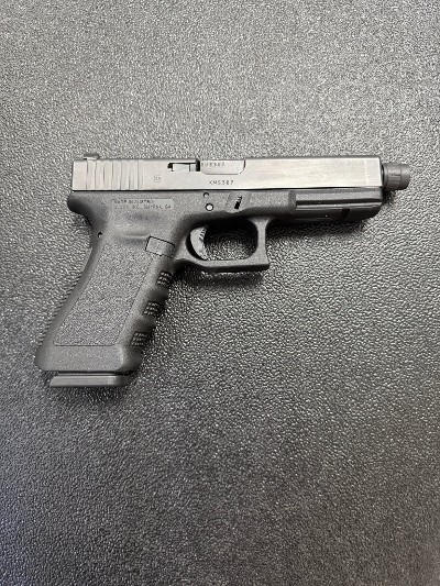 GLOCK Glock 17 Gen 3 9MM LUGER (9x19 PARA) - Image 4 of 7