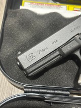 GLOCK G21 .45 ACP - Image 4 of 14