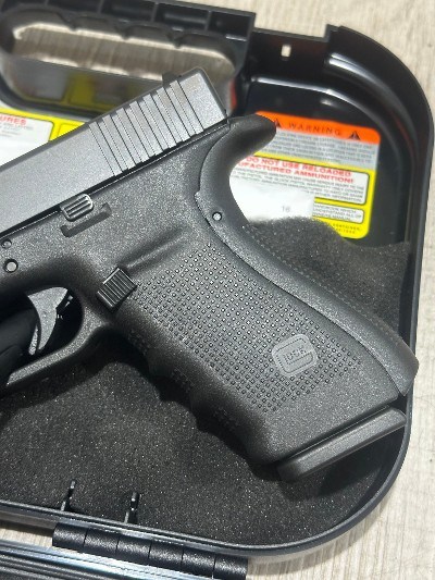 GLOCK G21 .45 ACP - Image 2 of 14