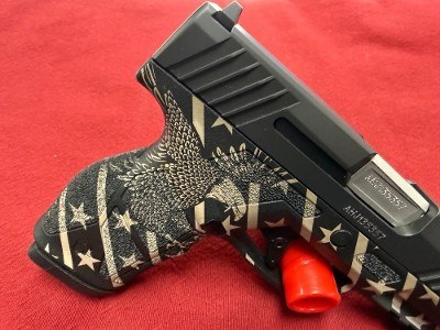 TAURUS GX2 9MM BLACK WHITE AMERICAN FLAG 9MM LUGER (9x19 PARA) - Image 3 of 7