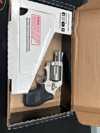 SMITH & WESSON AIRWEIGHT .38 SP +P - Image 6 of 6