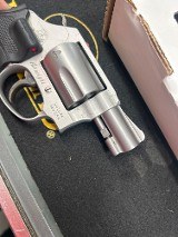 SMITH & WESSON AIRWEIGHT .38 SP +P - Image 5 of 6