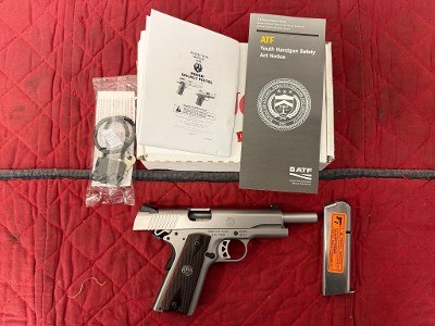 RUGER SR1911 STANDARD .45 ACP - Image 1 of 3