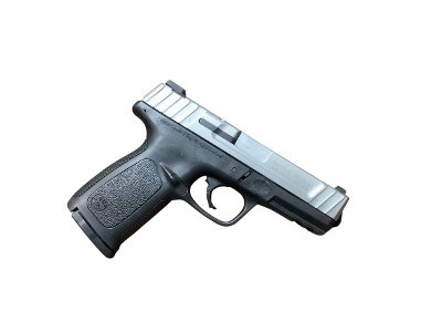 SMITH & WESSON SD40VE 40 Smith & Wesson - Image 2 of 3