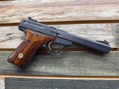 BROWNING Buckmark II .22 LR - Image 1 of 6