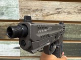 SMITH & WESSON M&P9 2.0 metal AG 9MM LUGER (9x19 PARA) - Image 4 of 6