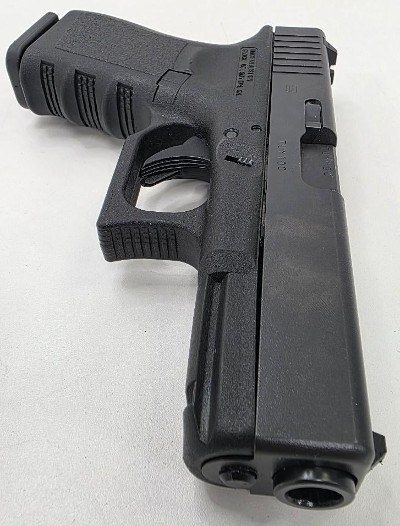 GLOCK 23 GEN 3 40 Smith & Wesson - Image 4 of 9