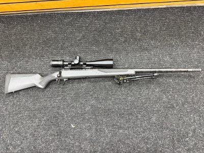 SAVAGE ARMS 110 CARBON PREDATOR .300 WSM - Image 1 of 7