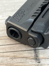 SMITH & WESSON M&P 380 SHIELD EZ .380 ACP - Image 5 of 8