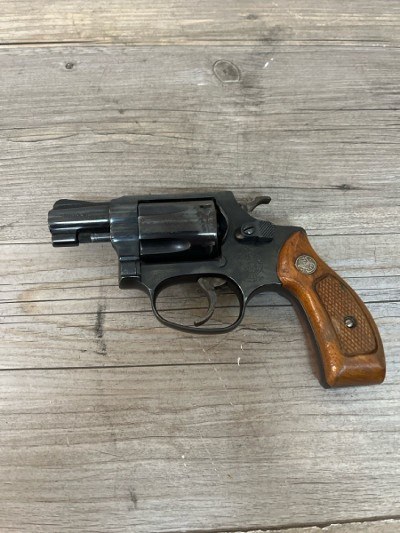 SMITH & WESSON 36-2 .38 S&W - Image 1 of 9