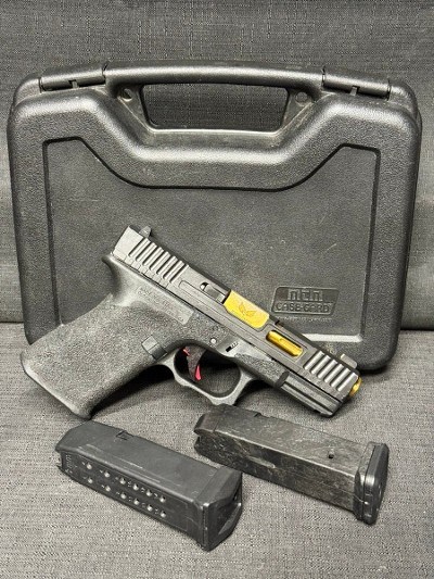 GLOCK 19 GEN 5 9MM LUGER (9x19 PARA) - Image 1 of 7