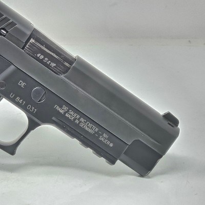 SIG SAUER P226R .40 S&W - Image 14 of 25