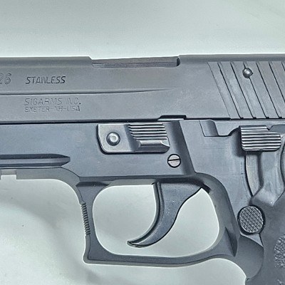 SIG SAUER P226R .40 S&W - Image 3 of 25