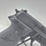 SIG SAUER P226R .40 S&W - Image 12 of 25
