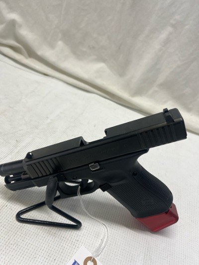 GLOCK 23 GEN 5 .40 - Image 4 of 10
