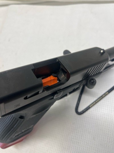 GLOCK 23 GEN 5 .40 - Image 6 of 10