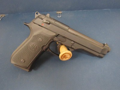 BERETTA 92FS 9MM LUGER (9x19 PARA) - Image 2 of 3