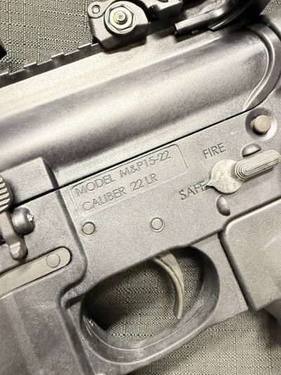 SMITH & WESSON M&P 15-22 - RIFLE .22 LR - Image 4 of 9