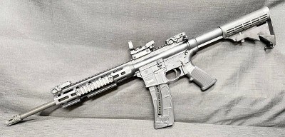 SMITH & WESSON M&P 15-22 - RIFLE .22 LR - Image 2 of 9
