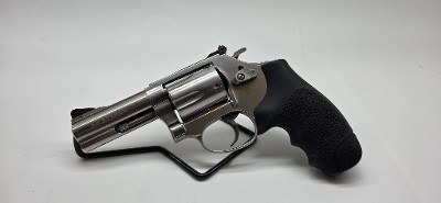 SMITH & WESSON model 60 .357 MAG - Image 2 of 9