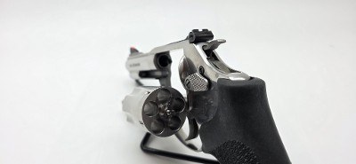 SMITH & WESSON model 60 .357 MAG - Image 8 of 9