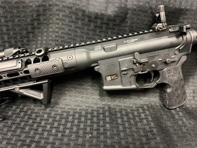 LWRCI M6IC PISTOL 5.56X45MM NATO - Image 3 of 8