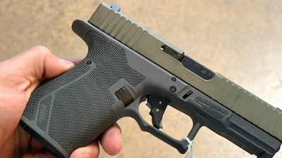 GRIT GRIPS 19 GEN 3 CLONE 9MM LUGER (9x19 PARA) - Image 9 of 10